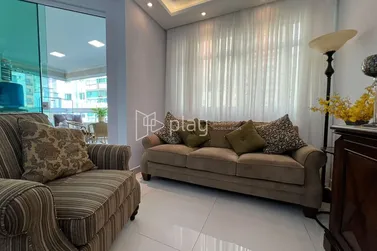 Apartamento &agrave; venda - 133m&sup2; - Meia Praia