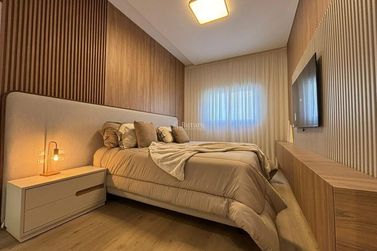 Apartamento &agrave; venda - 140m&sup2; - Meia Praia