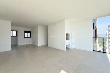 Apartamento &agrave; venda - 132m&sup2; - Castelo Branco
