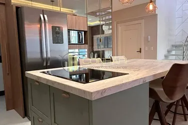 Apartamento &agrave; venda - 258m&sup2; - meia praia