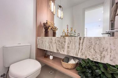 Apartamento &agrave; venda - 197m&sup2; - Meia Praia