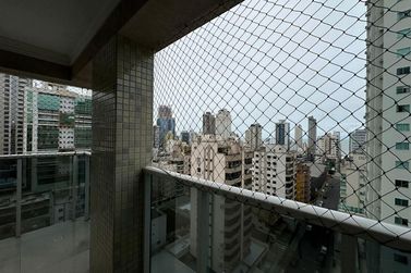 Apartamento &agrave; venda - 169m&sup2; - Meia Praia