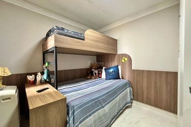 Apartamento &agrave; venda - 85m&sup2; - Meia Praia