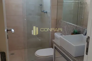 Apartamento &agrave; venda - 174m&sup2; - Meia Praia