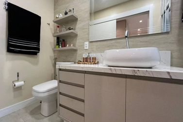 Apartamento &agrave; venda - Meia Praia