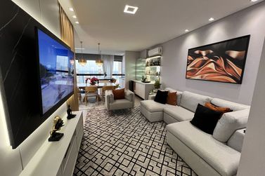 Apartamento &agrave; venda - 137m&sup2; - Meia Praia