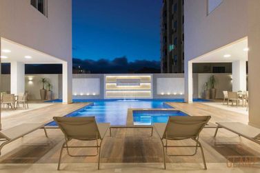 Apartamento &agrave; venda - 128m&sup2; - Meia Praia