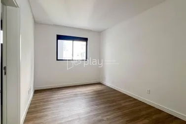 Apartamento &agrave; venda - 207m&sup2; - Meia Praia