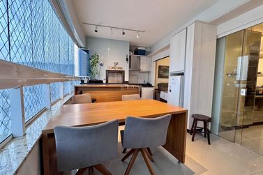Apartamento &agrave; venda - 126m&sup2; - Centro