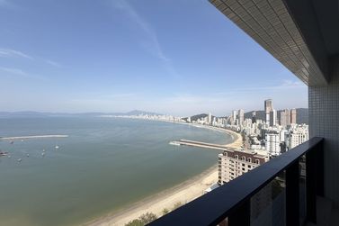 Apartamento &agrave; venda - 178m&sup2; - Centro