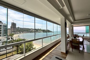 Apartamento &agrave; venda - 140m&sup2; - Centro