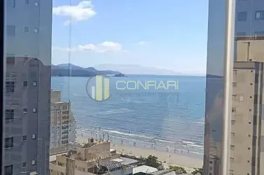 Apartamento &agrave; venda - 129m&sup2; - Meia Praia