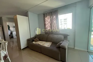 Apartamento para alugar - 80m&sup2; - Meia praia