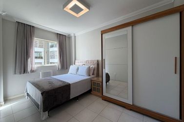 Apartamento &agrave; venda - 151m&sup2; - Centro
