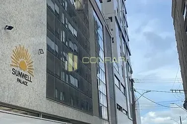 Apartamento para alugar - 163m&sup2; - Meia Praia