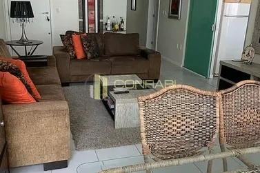 Apartamento &agrave; venda - 144m&sup2; - Meia Praia