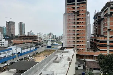 Apartamento &agrave; venda - 66m&sup2; - Tabuleiro dos Oliveiras