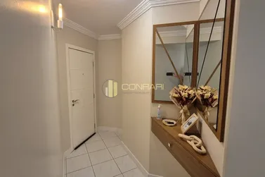 Apartamento &agrave; venda - 168m&sup2; - Meia Praia