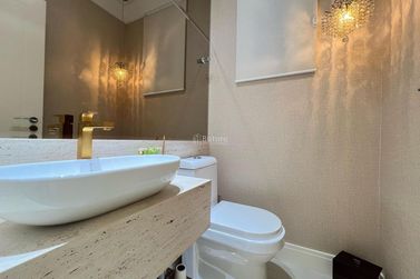 Apartamento &agrave; venda - 171m&sup2; - Meia Praia