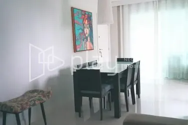 Apartamento &agrave; venda - 85m&sup2; - Meia Praia