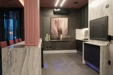 Apartamento &agrave; venda - 135m&sup2; - meia praia