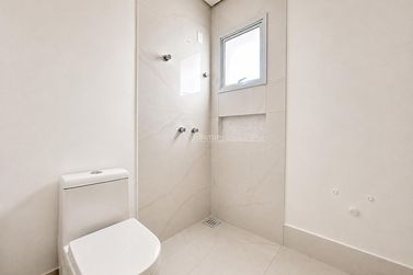 Apartamento &agrave; venda - 130m&sup2; - Centro
