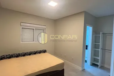 Apartamento para alugar - 180m&sup2; - Meia praia