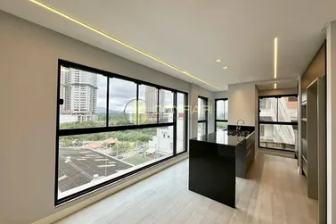 Apartamento &agrave; venda - 86m&sup2; - meia praia