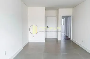 Apartamento &agrave; venda - 115m&sup2; - meia praia