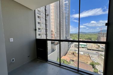 Apartamento &agrave; venda - 40m&sup2; - Meia Praia