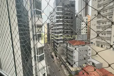 Apartamento para alugar - 180m&sup2; - Meia praia