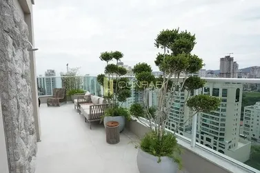 Apartamento &agrave; venda - 88m&sup2; - Meia Praia