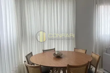 Apartamento &agrave; venda - 101m&sup2; - Meia Praia