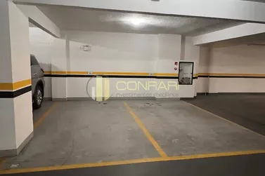 Apartamento &agrave; venda - 11245m&sup2; - meia praia