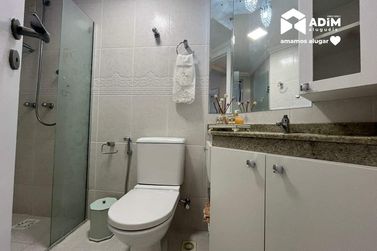 Apartamento para alugar - 126m&sup2; - Centro