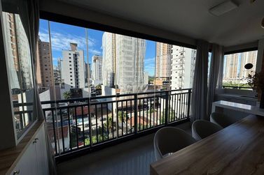 Apartamento &agrave; venda - Meia Praia