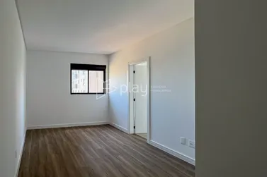 Apartamento &agrave; venda - 207m&sup2; - Meia Praia
