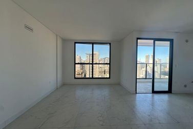 Apartamento &agrave; venda - 110m&sup2; - 