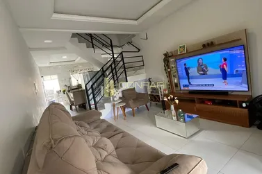 Sobrado &agrave; venda - 106m&sup2; - Pereque