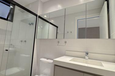 Apartamento &agrave; venda - 124m&sup2; - Meia Praia