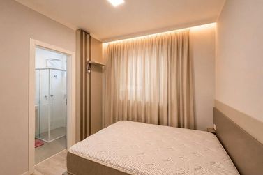 Apartamento para alugar - Meia Praia