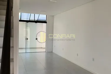 Sobrado para alugar - 80m&sup2; - Pereque