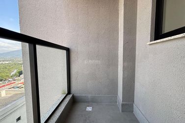 Apartamento &agrave; venda - 130m&sup2; - Meia Praia