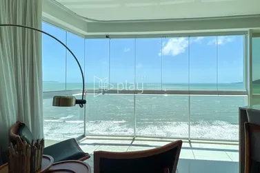 Apartamento &agrave; venda - 198m&sup2; - Meia Praia