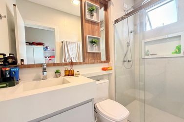 Apartamento &agrave; venda - 141m&sup2; - Meia Praia