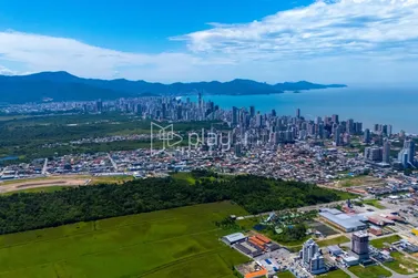 Apartamento &agrave; venda - 38m&sup2; - Jardim Dourado