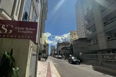 Sala Comercial para alugar - 48m&sup2; - Meia Praia