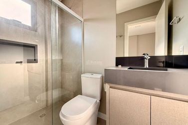 Apartamento &agrave; venda - 114m&sup2; - Meia Praia