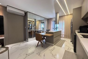 Apartamento &agrave; venda - 105m&sup2; - Centro