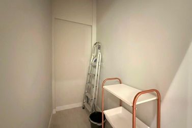 Sala Comercial &agrave; venda - 68m&sup2; - Meia Praia